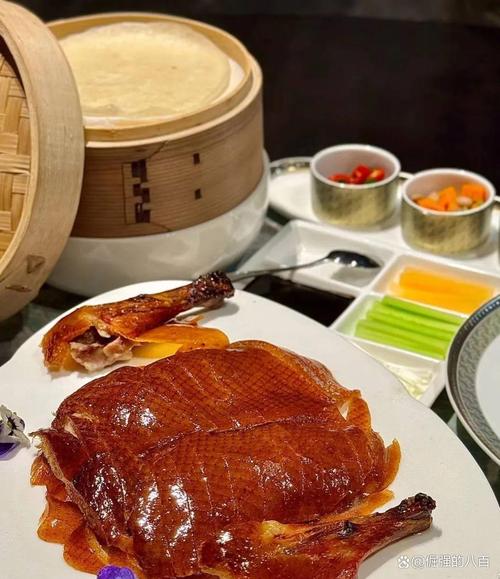 澳彩77749.cσm查询开奖和烤鸭为何20多元一只与烤鸭为何20多元一只呢